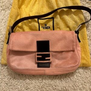 Fendi Pink and Black Shoulder Bag with Modern Design